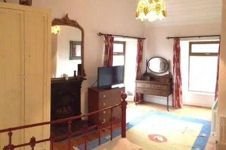 The Old Barracks,caherdaniel *